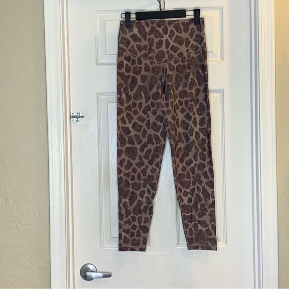 AERIE OFFLINE Real Me High Waisted Printed Legging Size Large Cocoa Cream - Picture 5 of 11